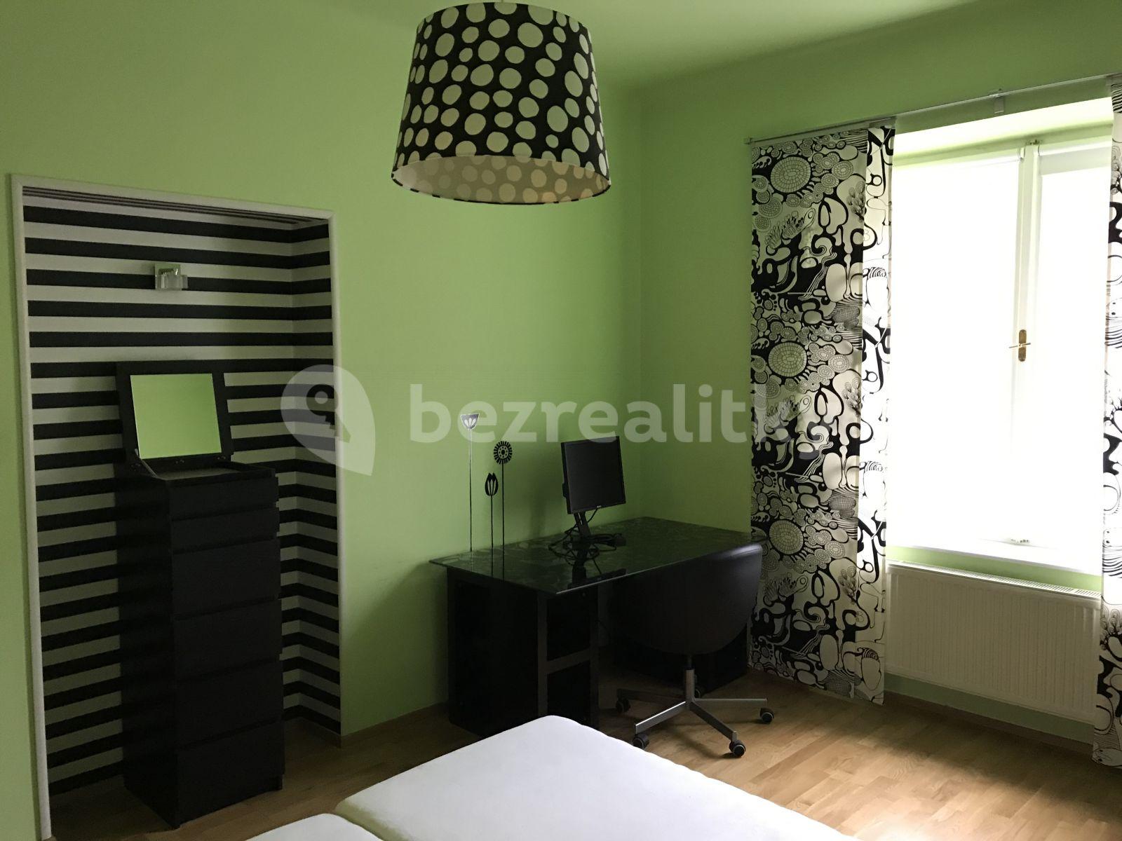 2 bedroom with open-plan kitchen flat to rent, 79 m², U Invalidovny, Prague, Prague