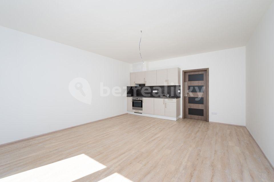 Studio flat to rent, 38 m², Kadečkové, Prague, Prague