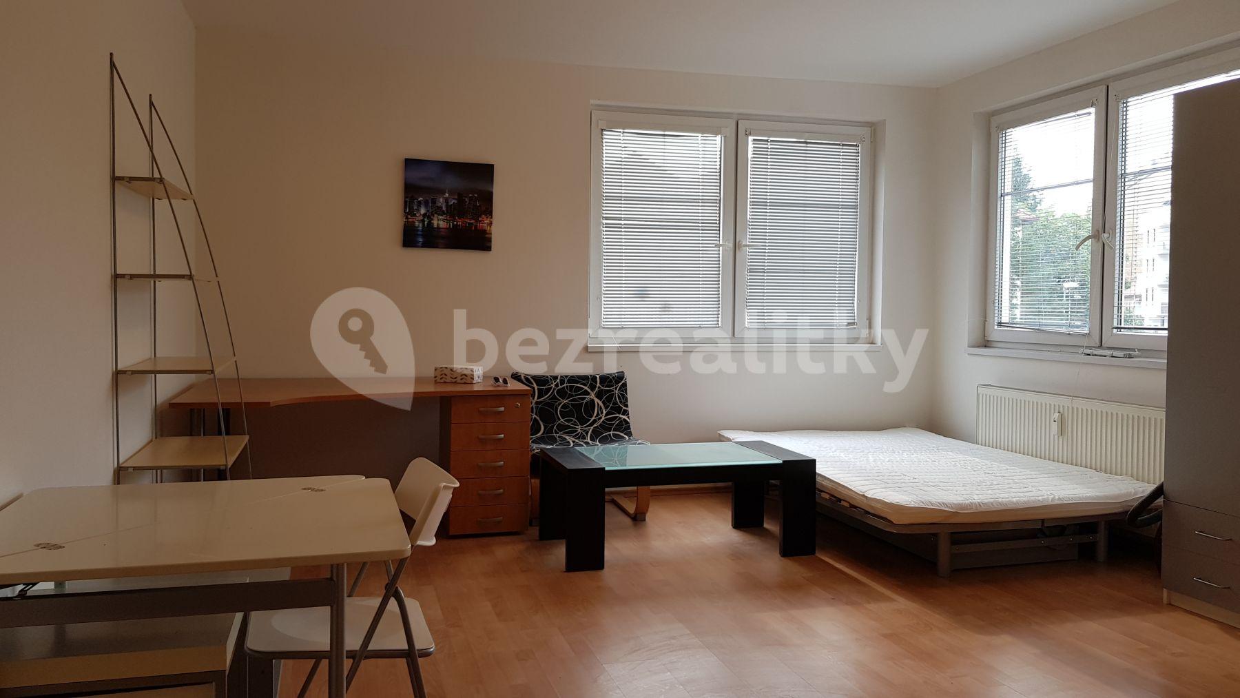 Studio flat to rent, 30 m², Braunerova, Prague, Prague