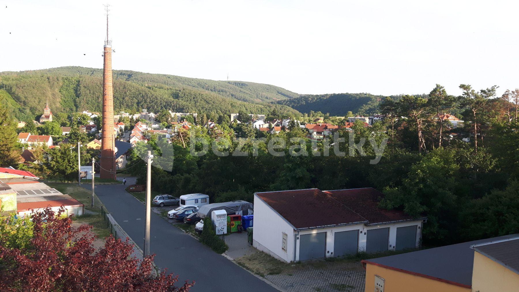 4 bedroom flat to rent, 110 m², Šebelova, Bílovice nad Svitavou, Jihomoravský Region