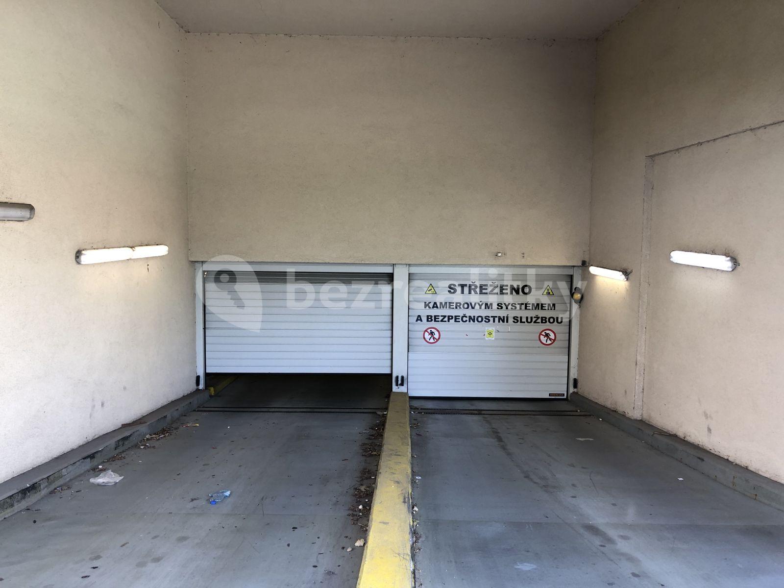 garage to rent, 12 m², náměstí Přátelství, Prague, Prague