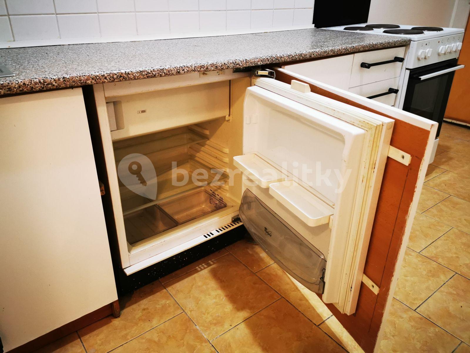 2 bedroom flat to rent, 45 m², V Háji, Prague, Prague