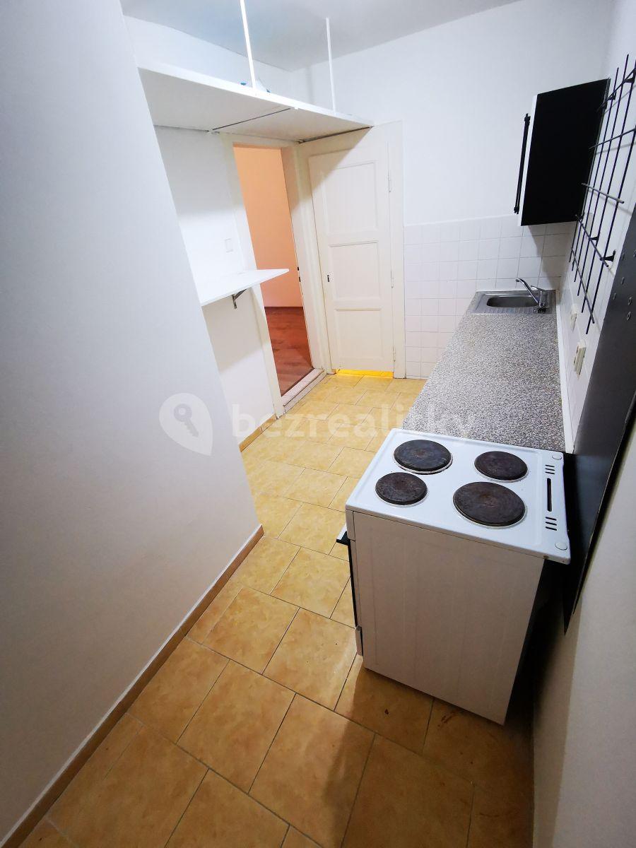 2 bedroom flat to rent, 45 m², V Háji, Prague, Prague