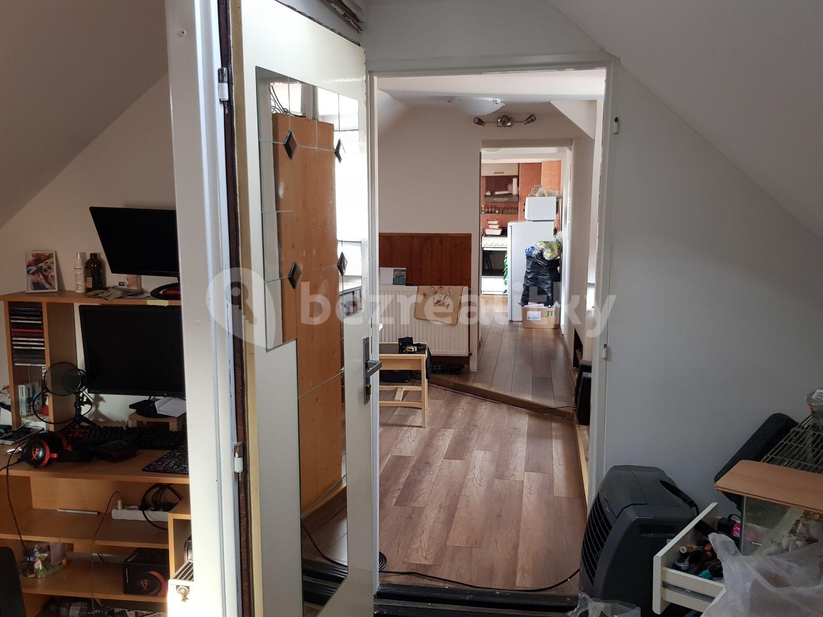 3 bedroom flat to rent, 64 m², Na Hrázi, Prague, Prague