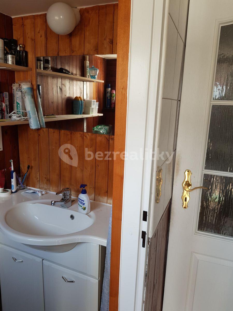 3 bedroom flat to rent, 64 m², Na Hrázi, Prague, Prague