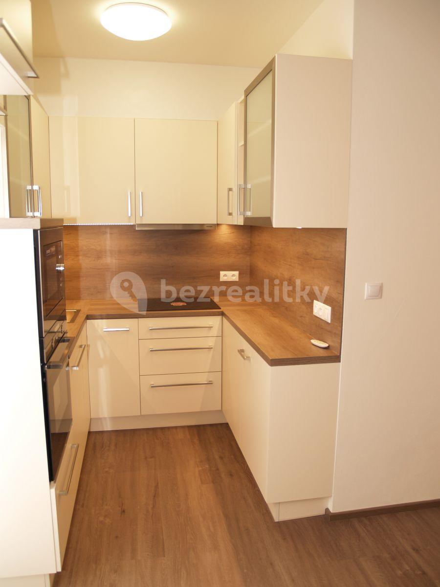 2 bedroom with open-plan kitchen flat to rent, 82 m², Toufarova, Prague, Prague