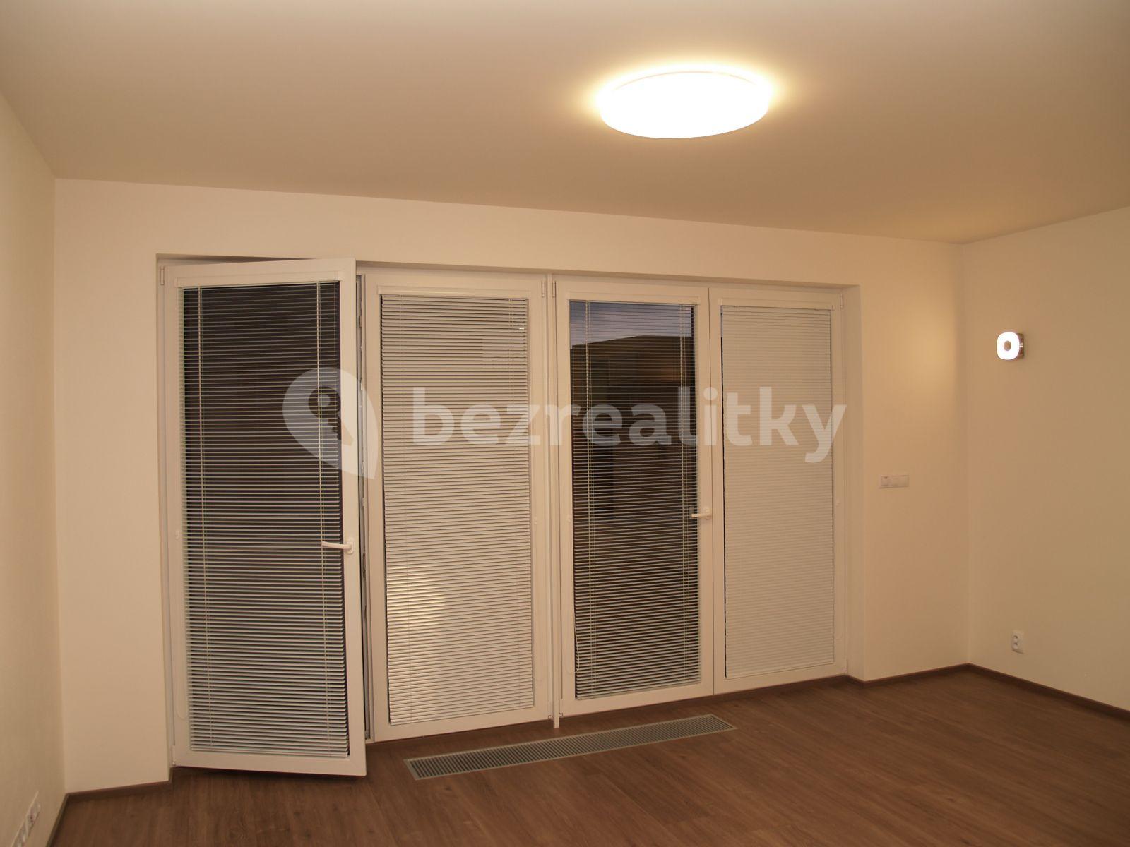 2 bedroom with open-plan kitchen flat to rent, 82 m², Toufarova, Prague, Prague