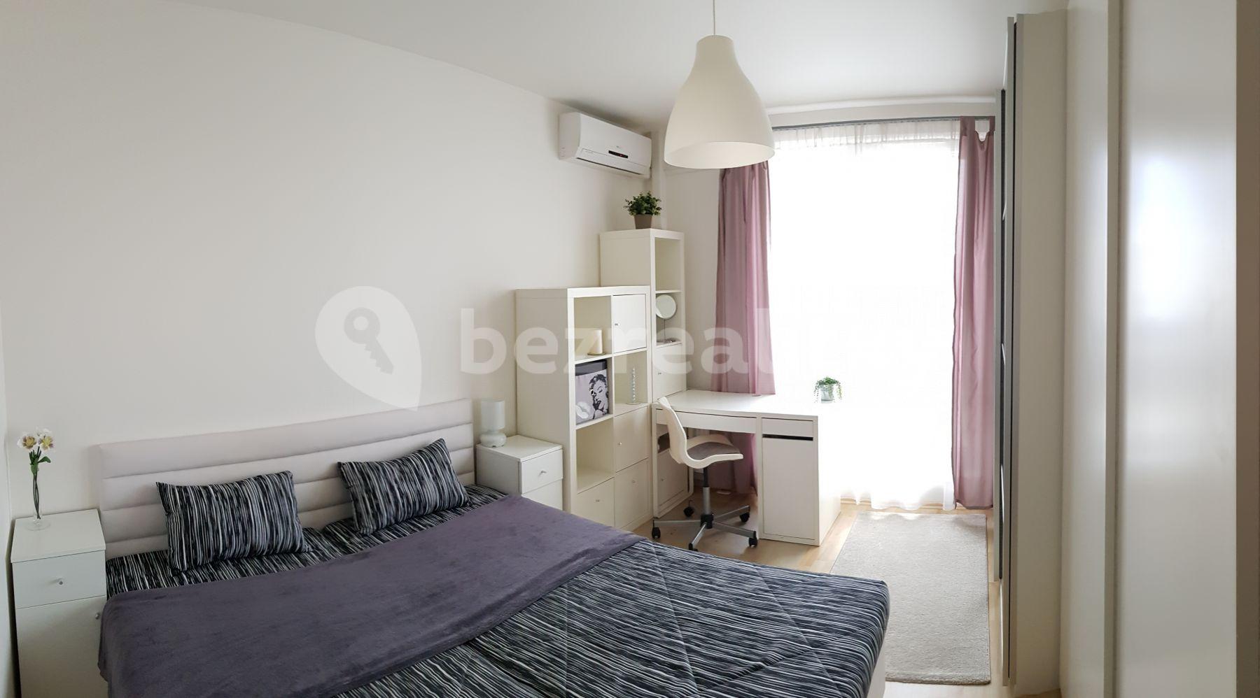 1 bedroom with open-plan kitchen flat to rent, 60 m², U Hostavického potoka, Prague, Prague