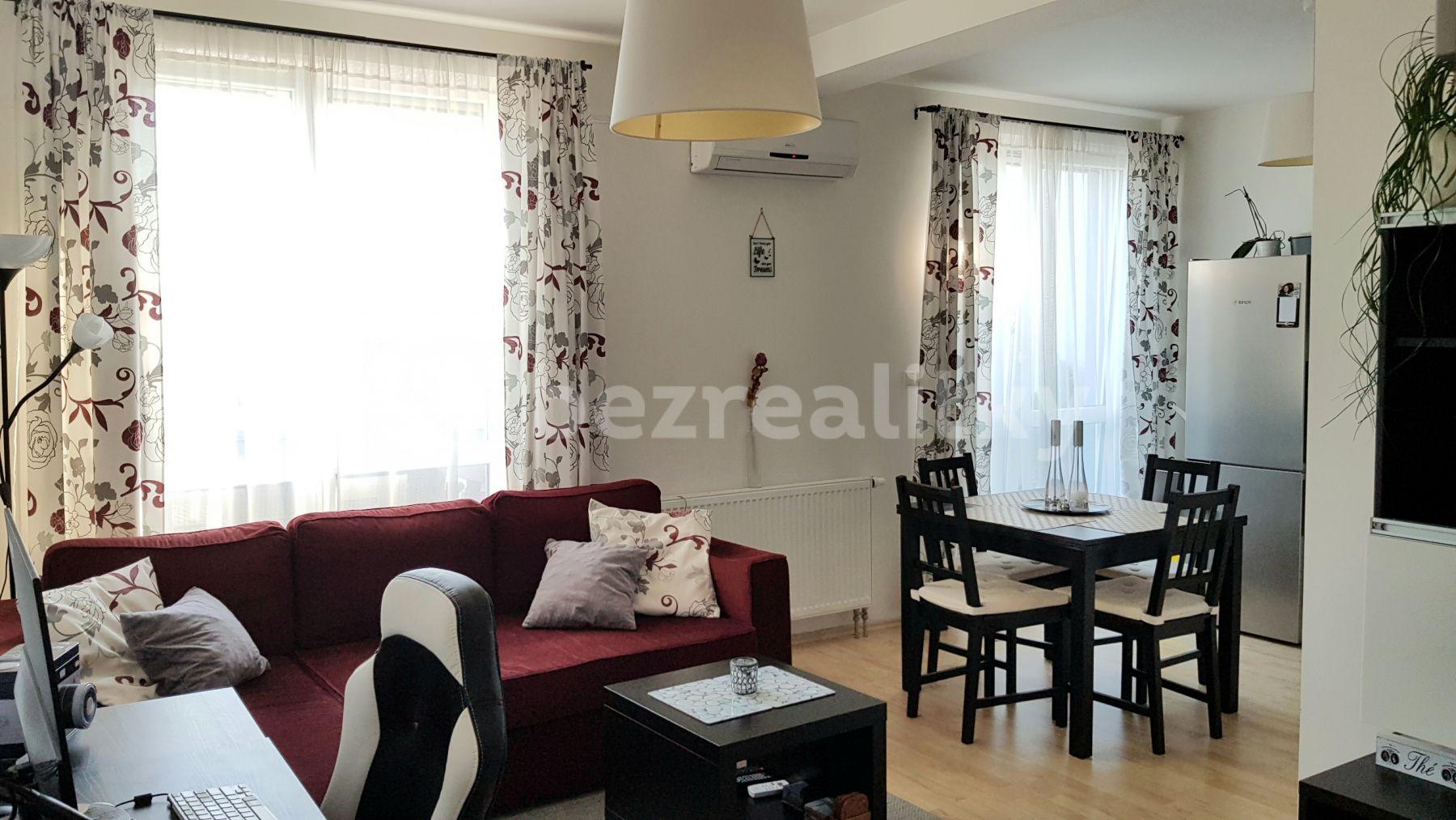 1 bedroom with open-plan kitchen flat to rent, 60 m², U Hostavického potoka, Prague, Prague