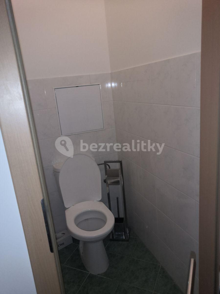 Studio flat to rent, 38 m², Pálavské náměstí, Brno, Jihomoravský Region