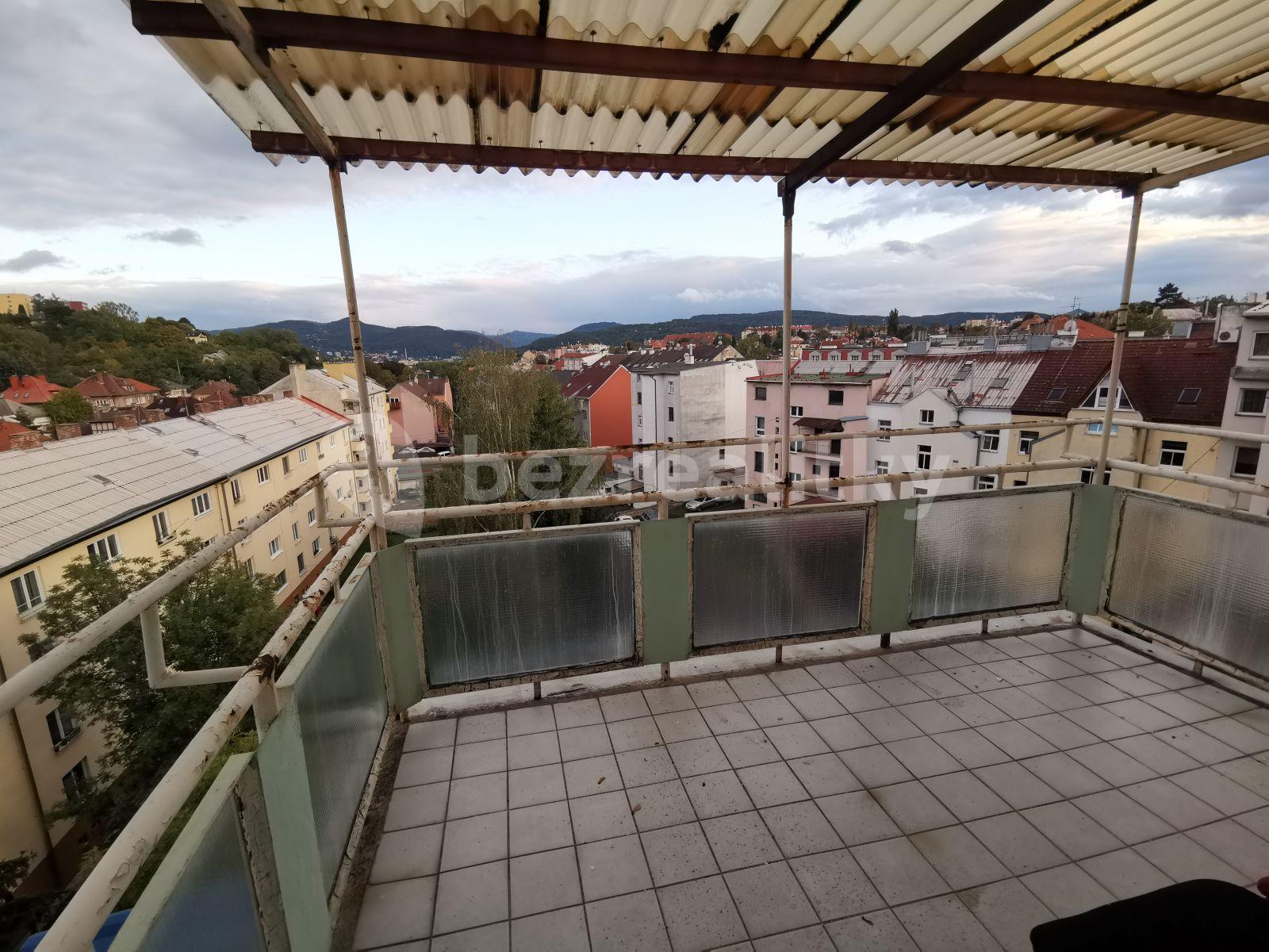 2 bedroom flat to rent, 67 m², U Stadiónu, Ústí nad Labem, Ústecký Region