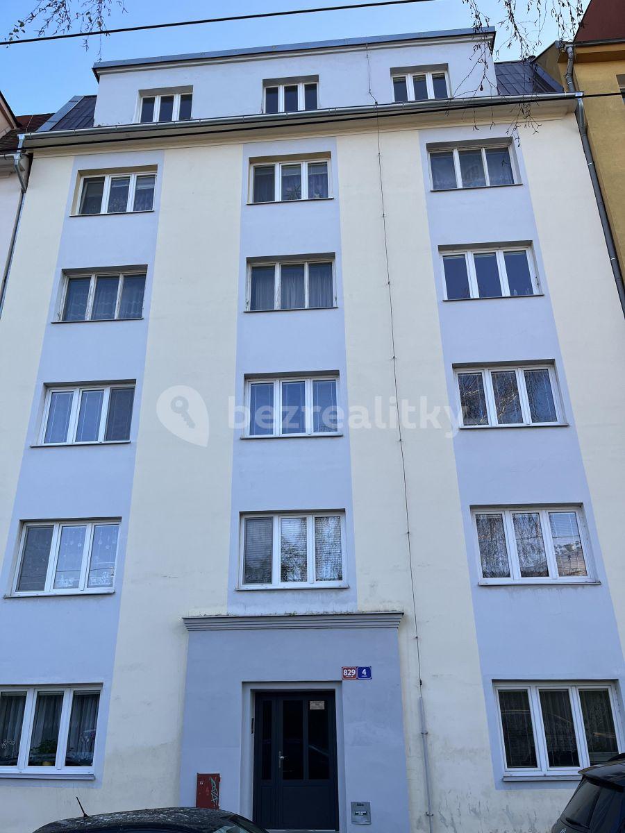 2 bedroom flat to rent, 67 m², U Stadiónu, Ústí nad Labem, Ústecký Region