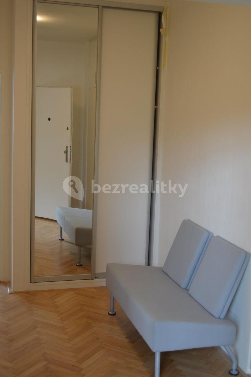 2 bedroom flat to rent, 70 m², Biskupcova, Prague, Prague