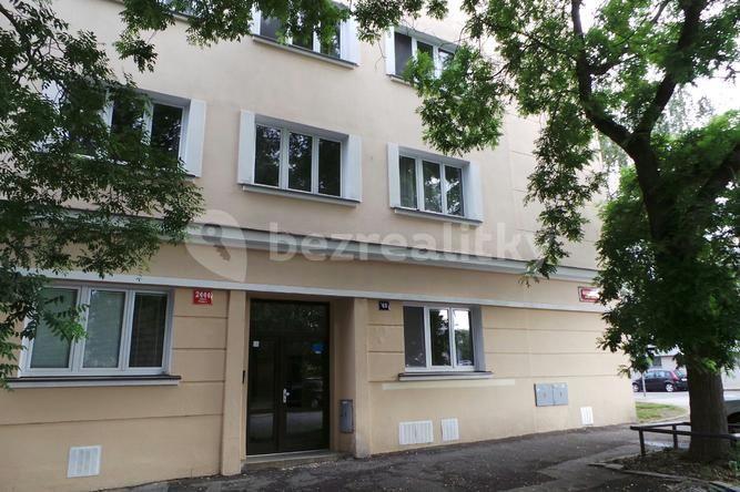 2 bedroom flat to rent, 70 m², Biskupcova, Prague, Prague