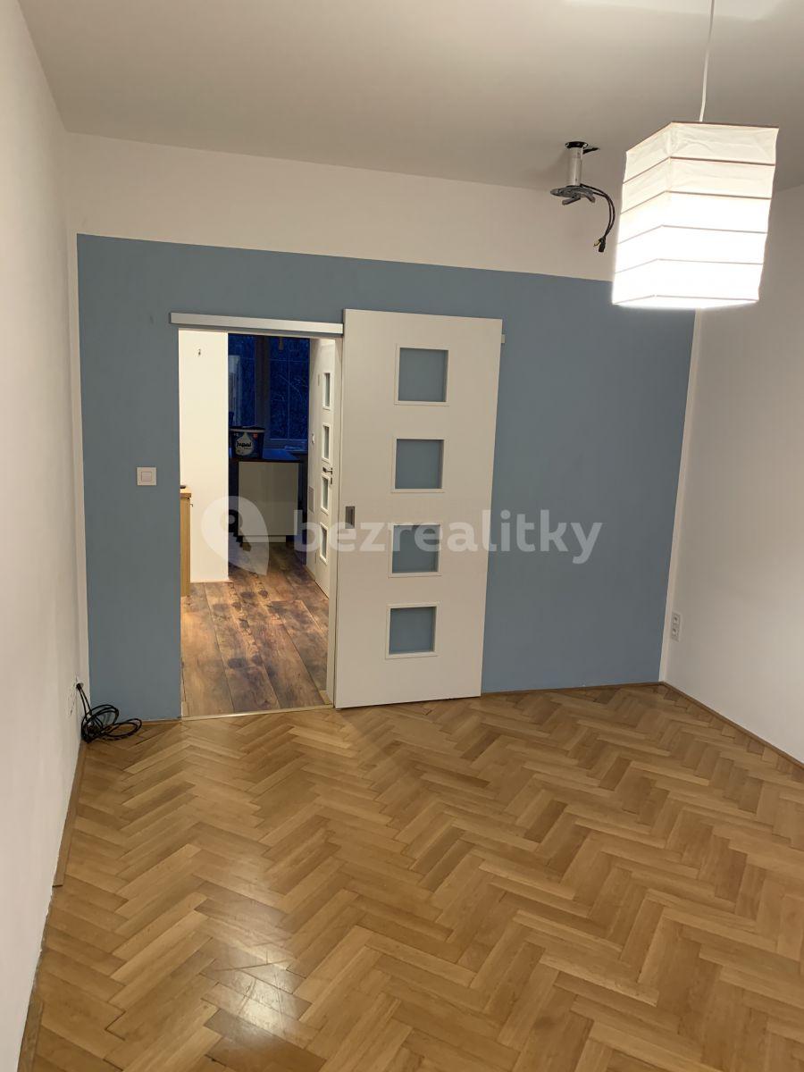 2 bedroom flat to rent, 45 m², Malátova, Brno, Jihomoravský Region