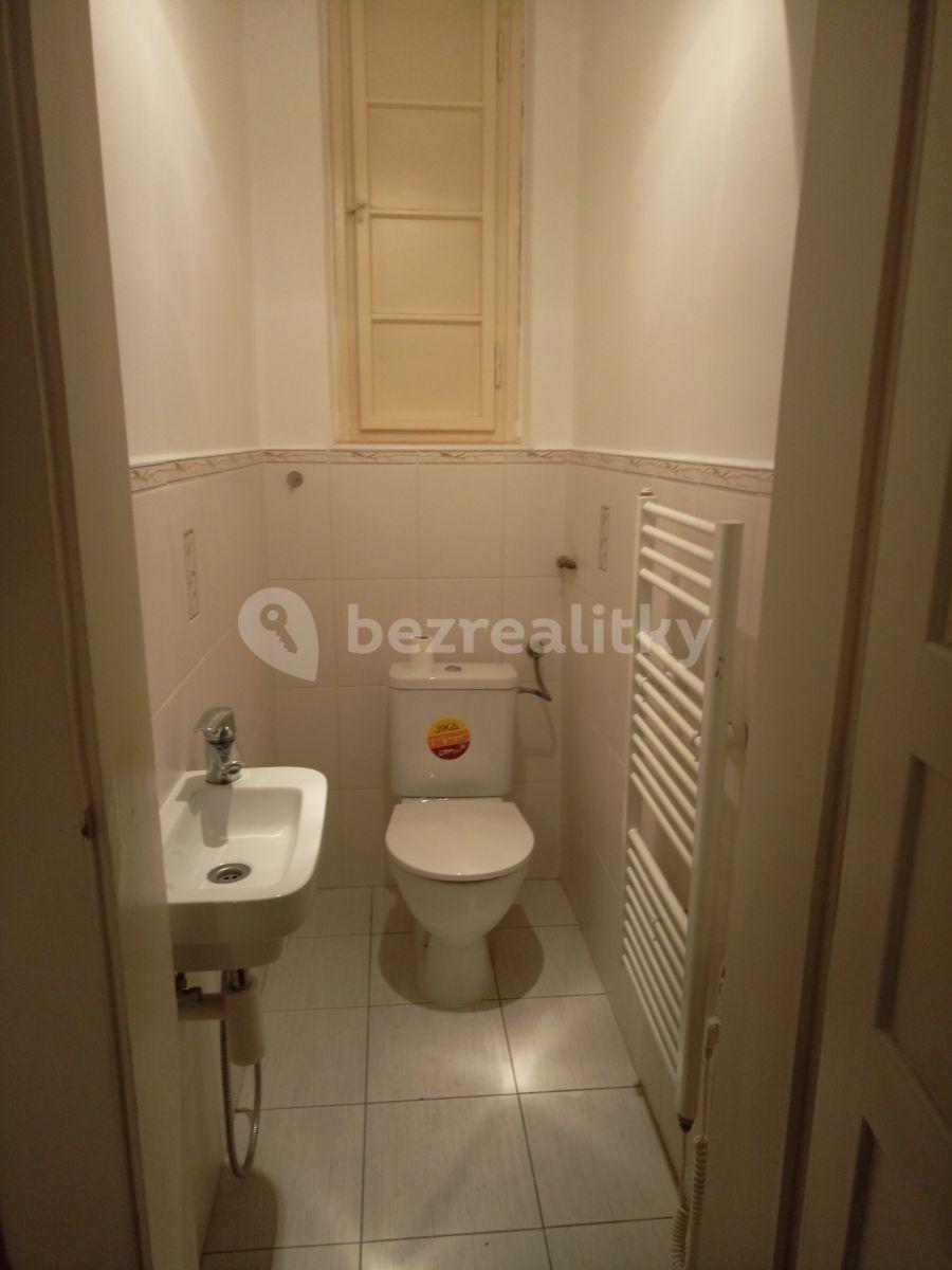 2 bedroom flat to rent, 72 m², Jičínská, Prague, Prague