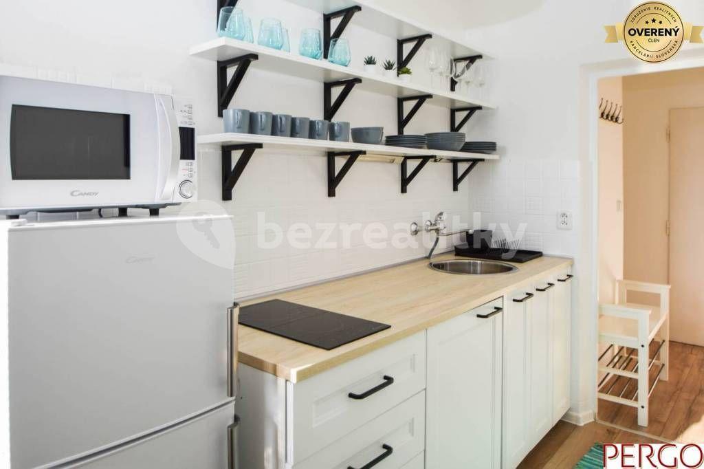 2 bedroom flat to rent, 46 m², Súmračná, Ružinov, Bratislavský Region