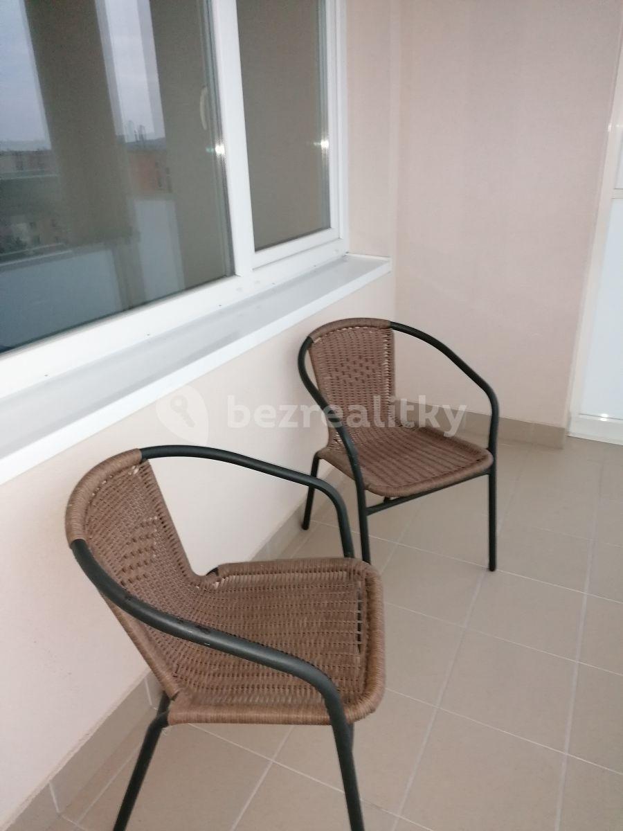 1 bedroom with open-plan kitchen flat to rent, 52 m², Ukrajinská, Brno, Jihomoravský Region