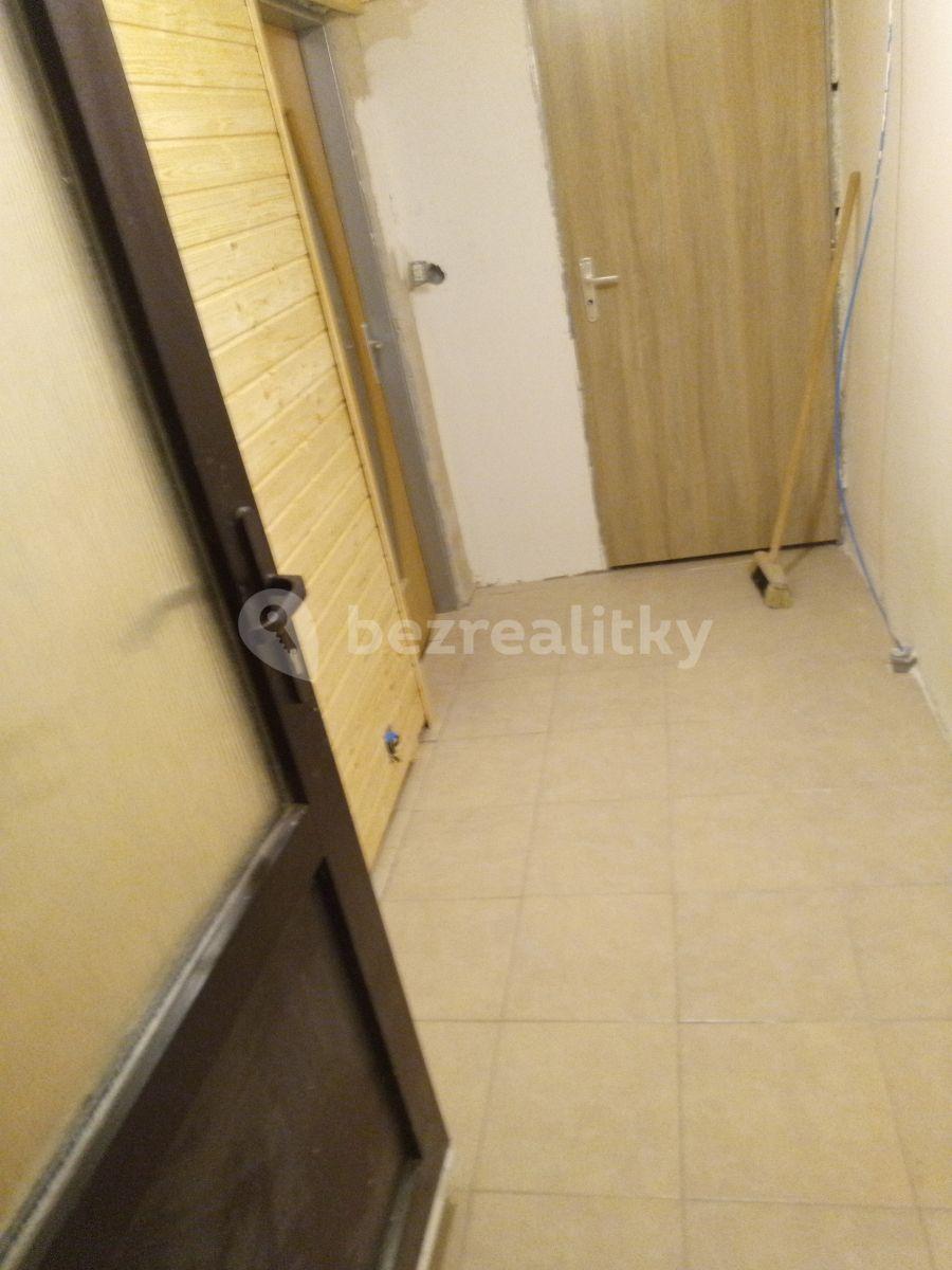 house to rent, 60 m², Jestřabí Lhota, Jestřabí Lhota, Středočeský Region