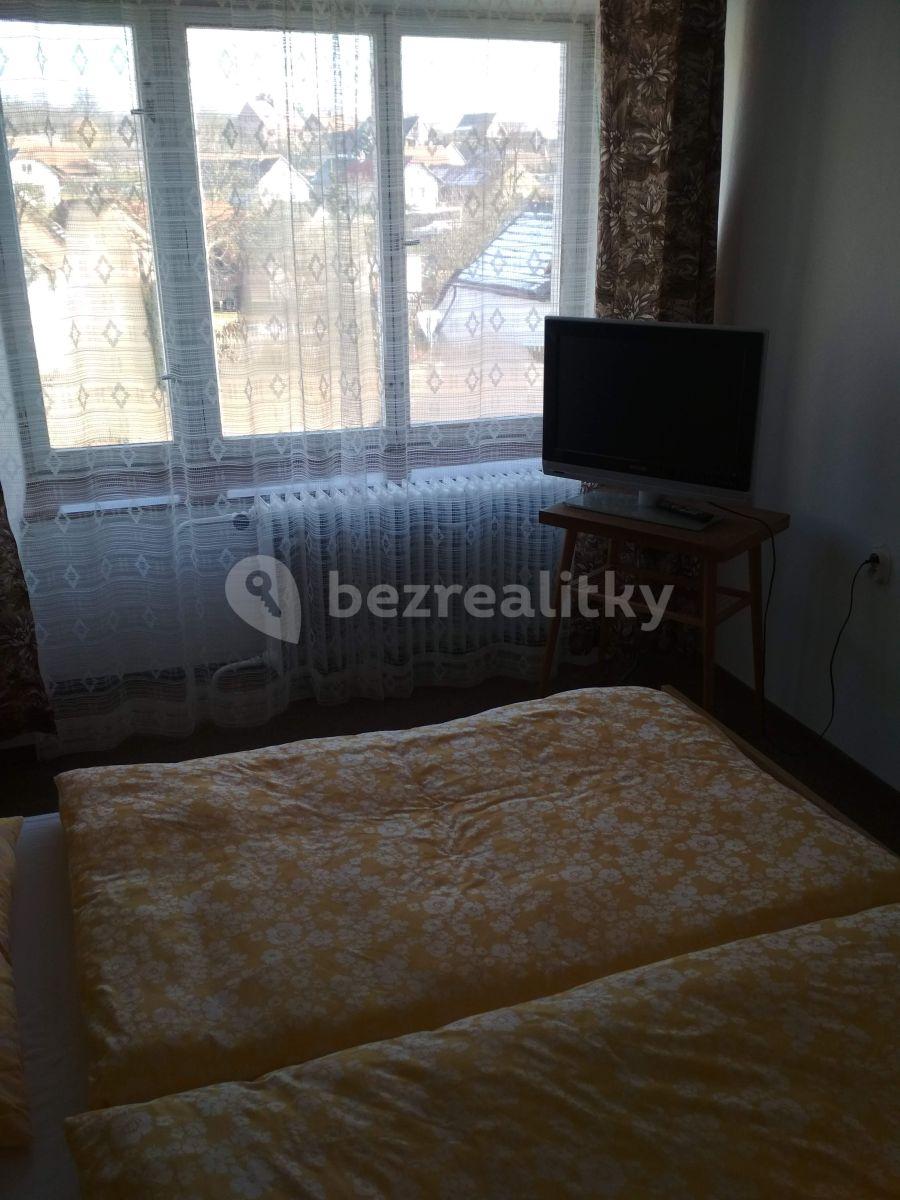 3 bedroom flat to rent, 70 m², Krásné Loučky, Mezno, Středočeský Region