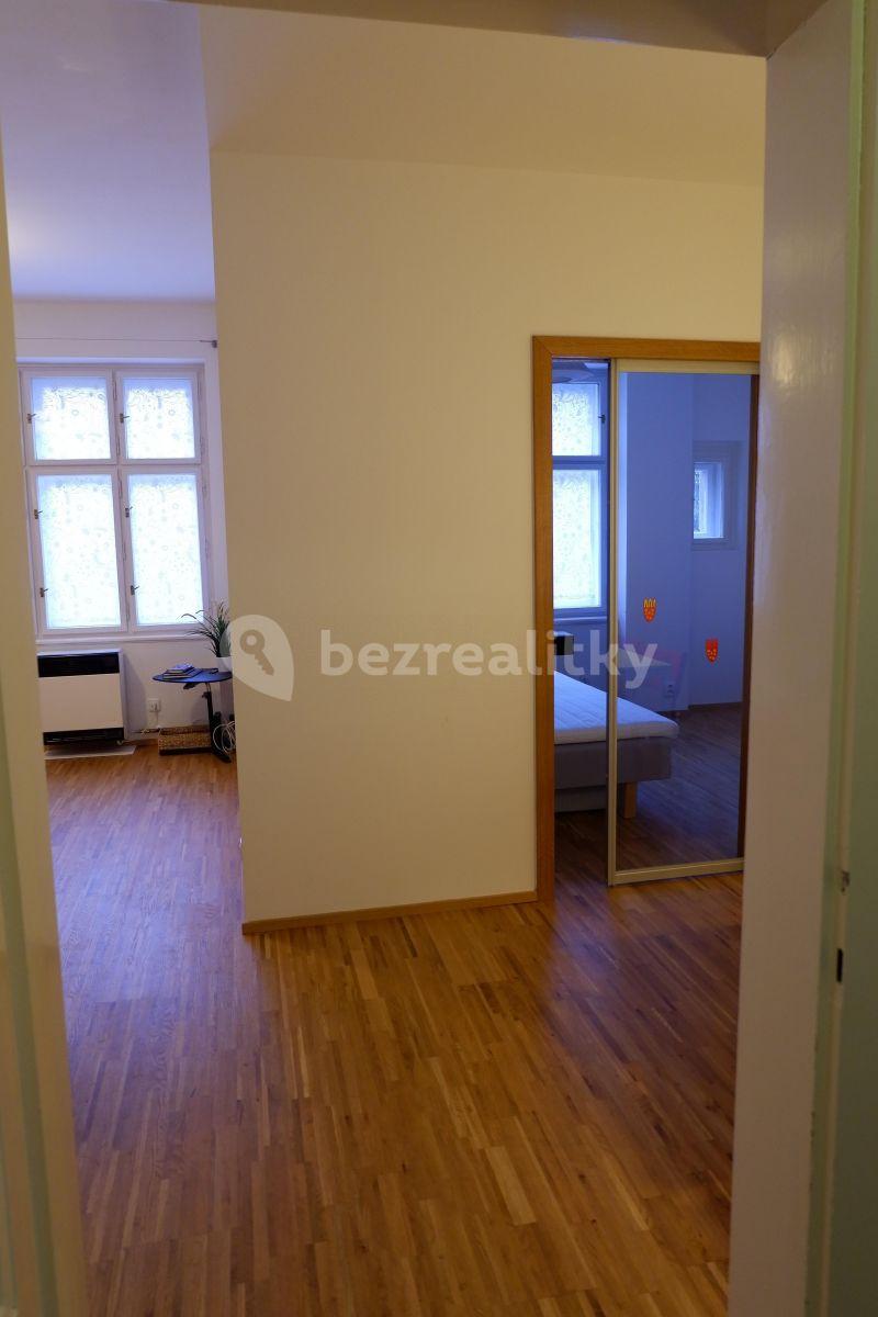 1 bedroom with open-plan kitchen flat to rent, 44 m², Na Dolinách, Prague, Prague