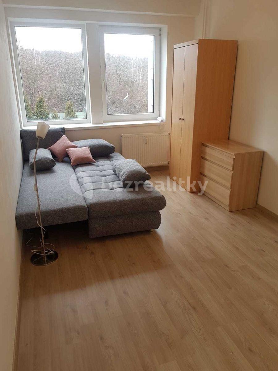 Small studio flat to rent, 23 m², Peroutkova, Prague, Prague