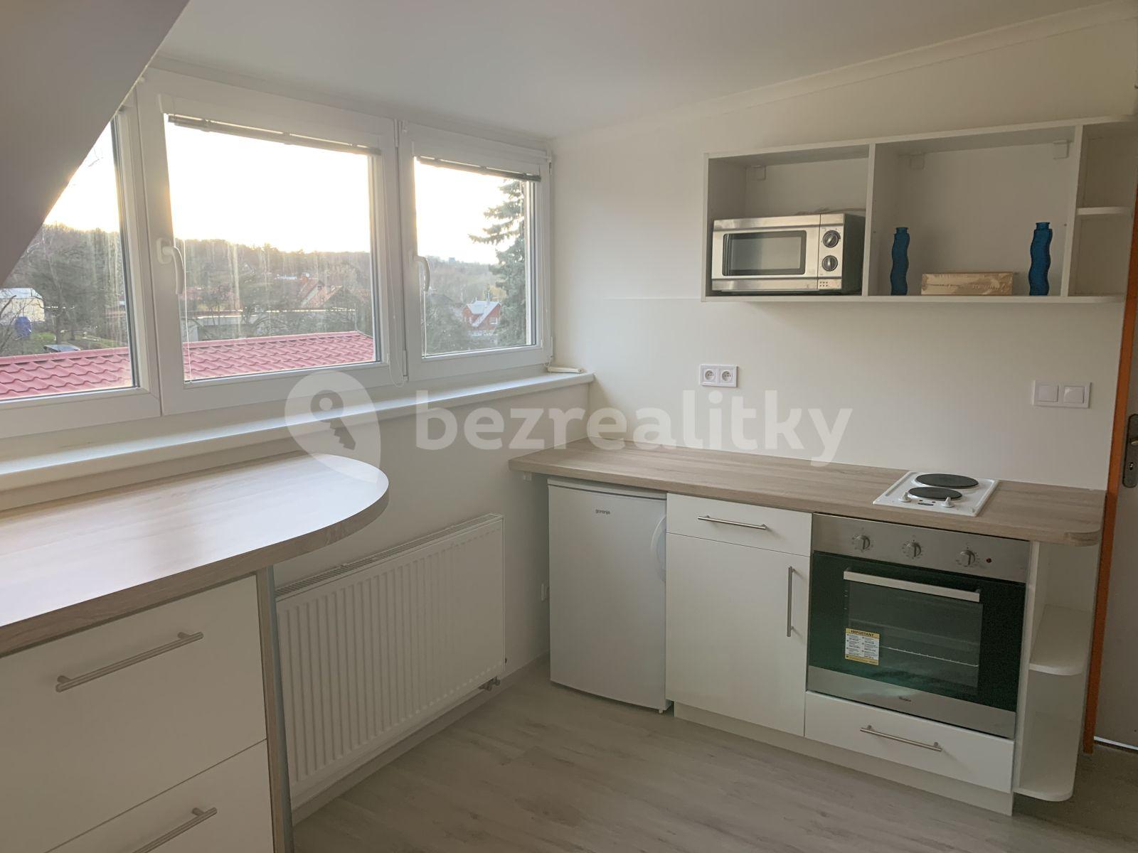 2 bedroom with open-plan kitchen flat to rent, 60 m², Jeremiášova, Prague, Prague