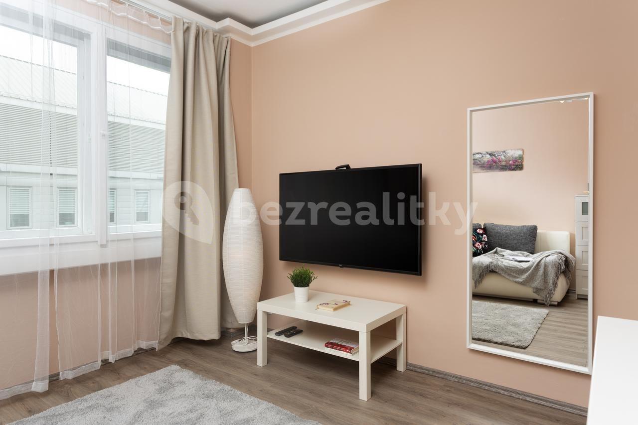 Studio flat to rent, 22 m², Bozděchova, Prague, Prague