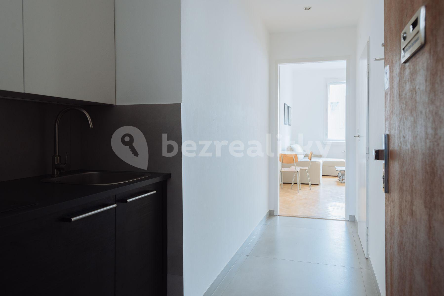 Studio flat to rent, 25 m², Klimentská, Prague, Prague