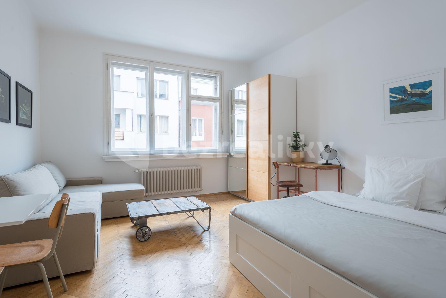 Studio flat to rent, 25 m², Klimentská, Prague, Prague