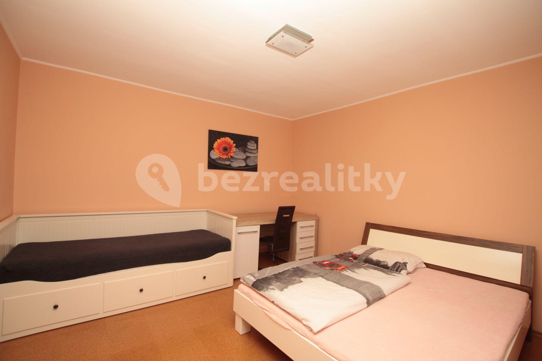 1 bedroom with open-plan kitchen flat to rent, 47 m², Převoznická, Prague, Prague