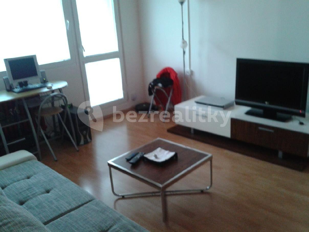 Studio flat to rent, 30 m², Milevská, Prague, Prague