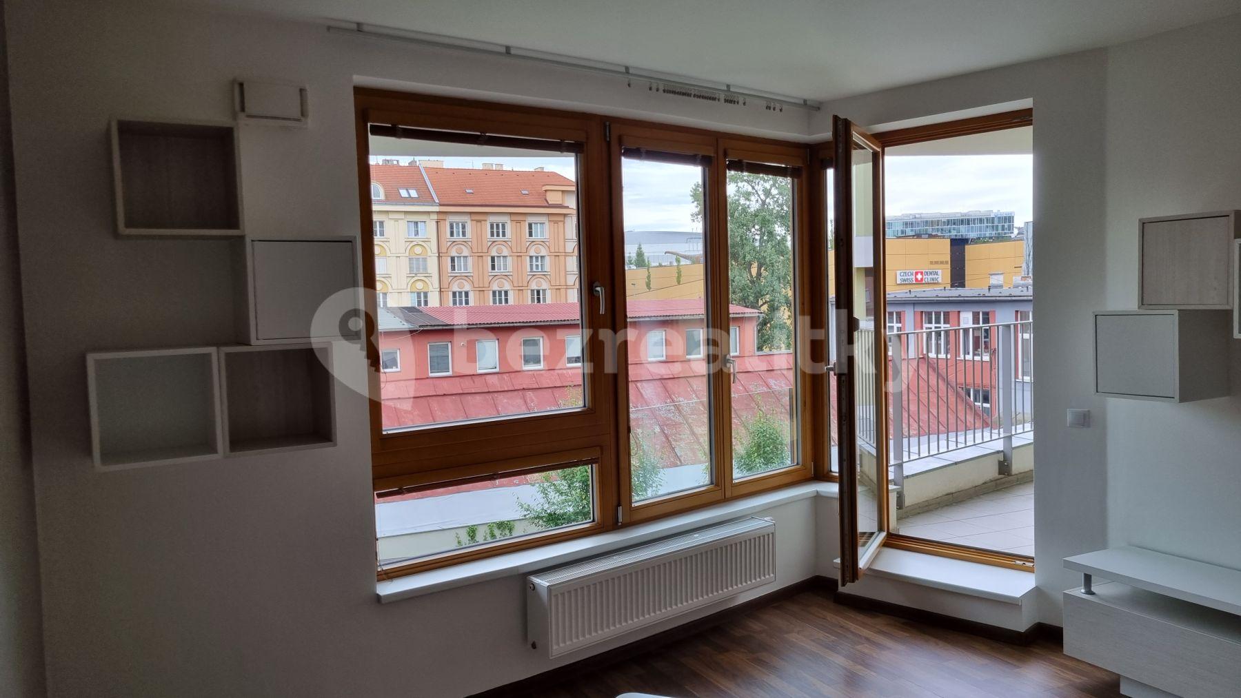 1 bedroom with open-plan kitchen flat to rent, 54 m², Kurta Konráda, Prague, Prague