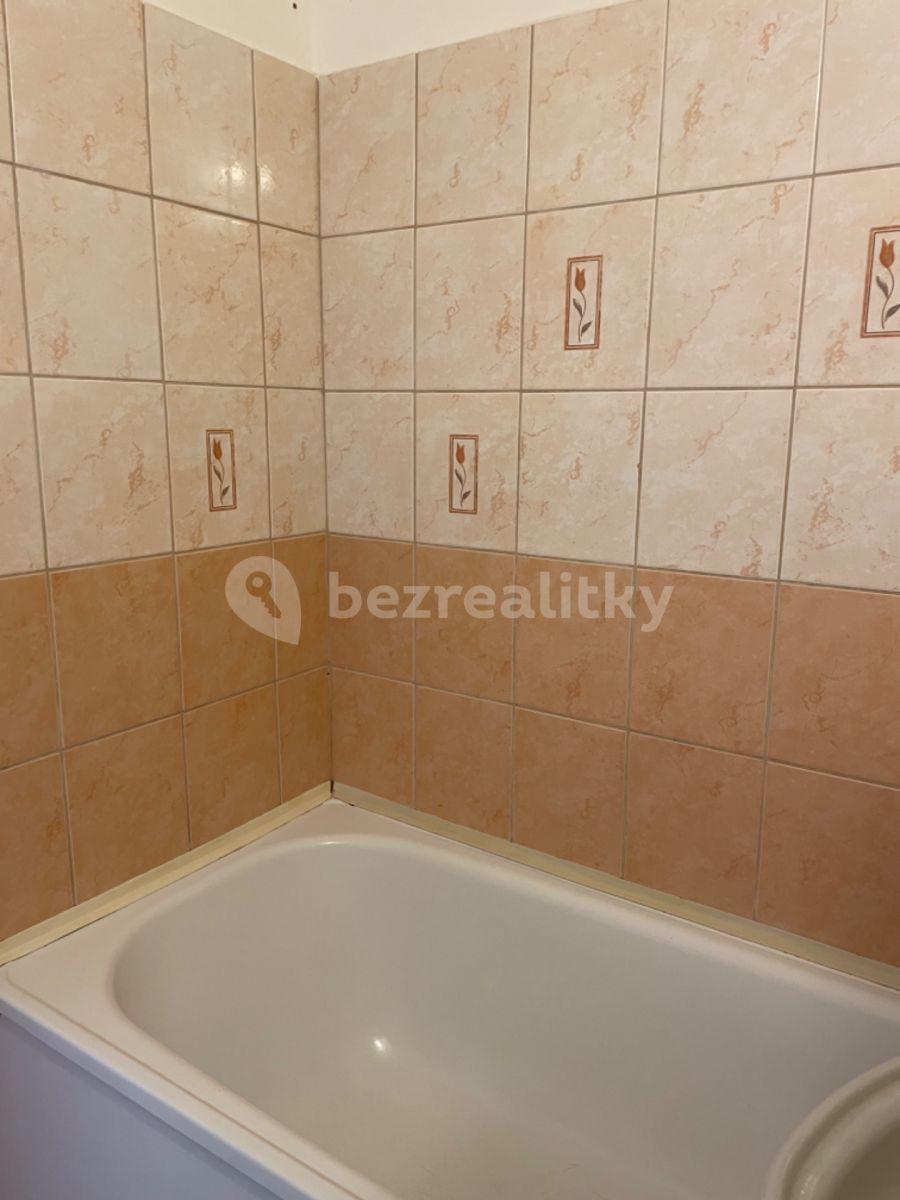 2 bedroom flat to rent, 57 m², Hraniční, Olomouc, Olomoucký Region