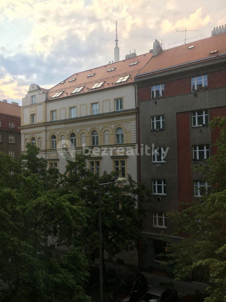 2 bedroom flat to rent, 64 m², Lucemburská, Prague, Prague