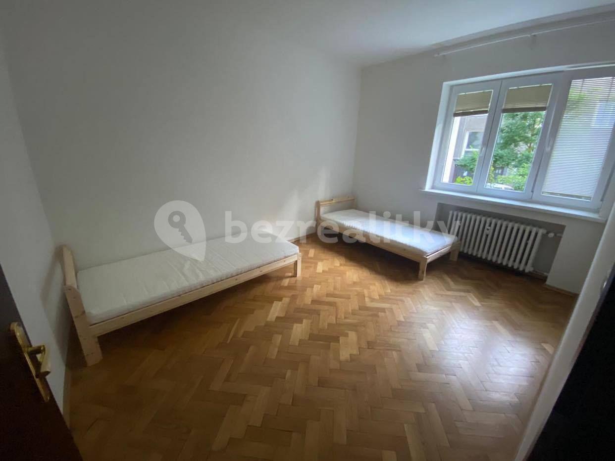 3 bedroom flat to rent, 71 m², Lužická, Bratislava - mestská časť Staré Mesto, Bratislavský Region