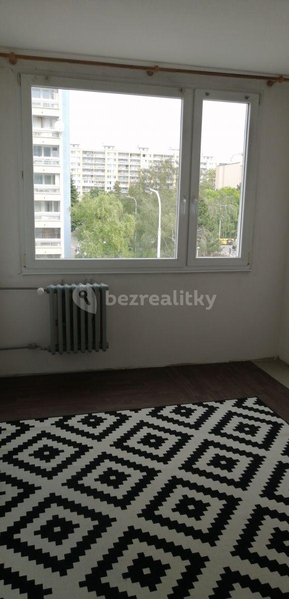 3 bedroom flat to rent, 72 m², Prague, Prague