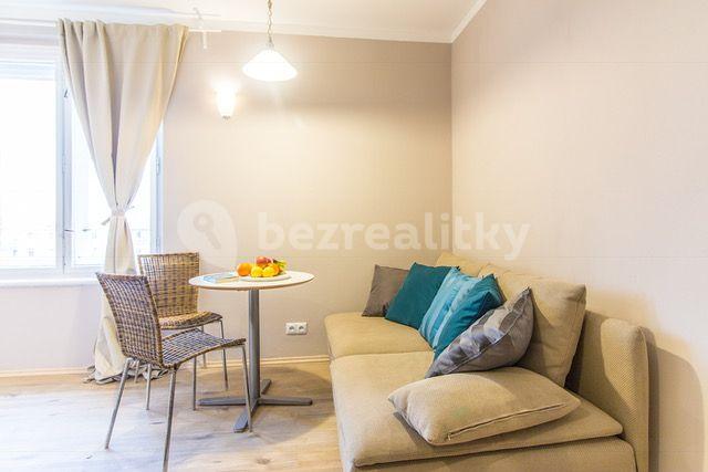 Studio flat to rent, 25 m², Plynární, Prague, Prague