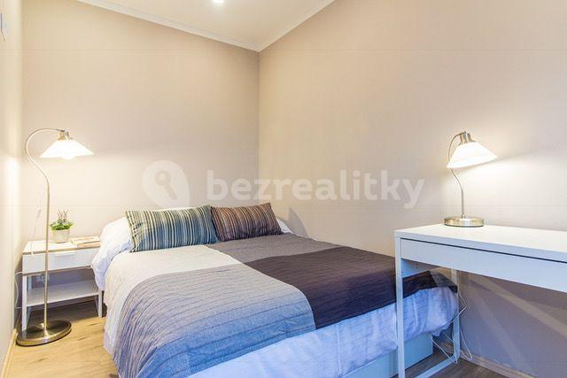 Studio flat to rent, 25 m², Plynární, Prague, Prague