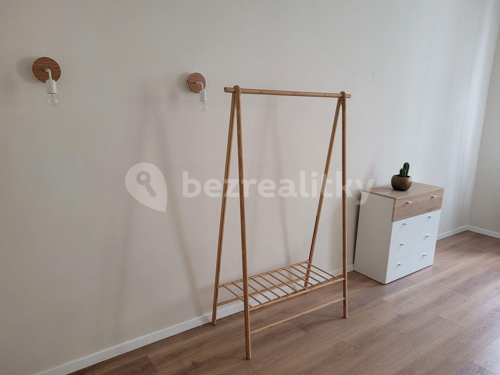 1 bedroom flat to rent, 43 m², Kamenická, Prague, Prague