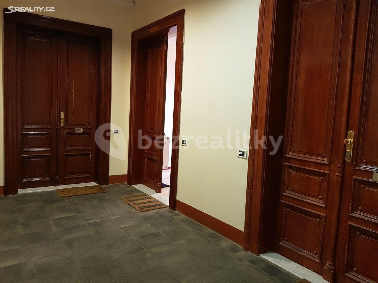 1 bedroom with open-plan kitchen flat to rent, 50 m², Korunní, Prague, Prague