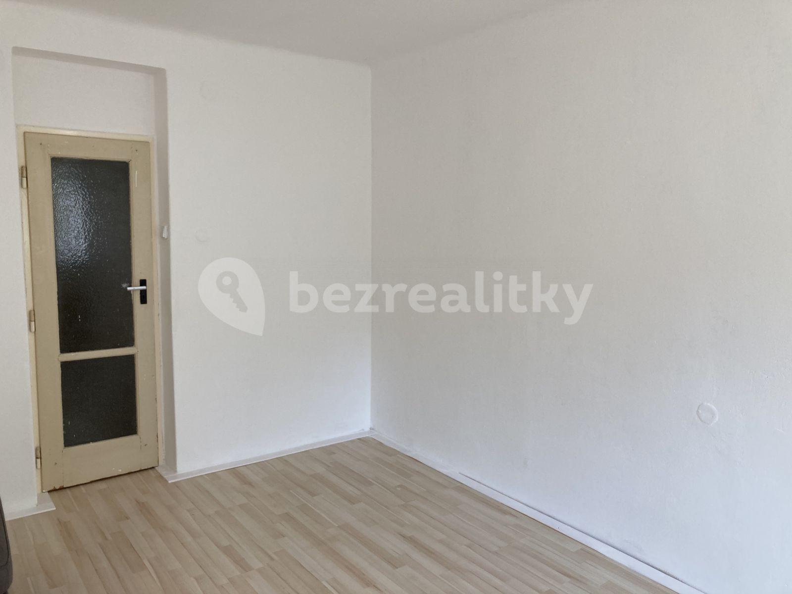 2 bedroom flat to rent, 53 m², Karpatská, Prague, Prague