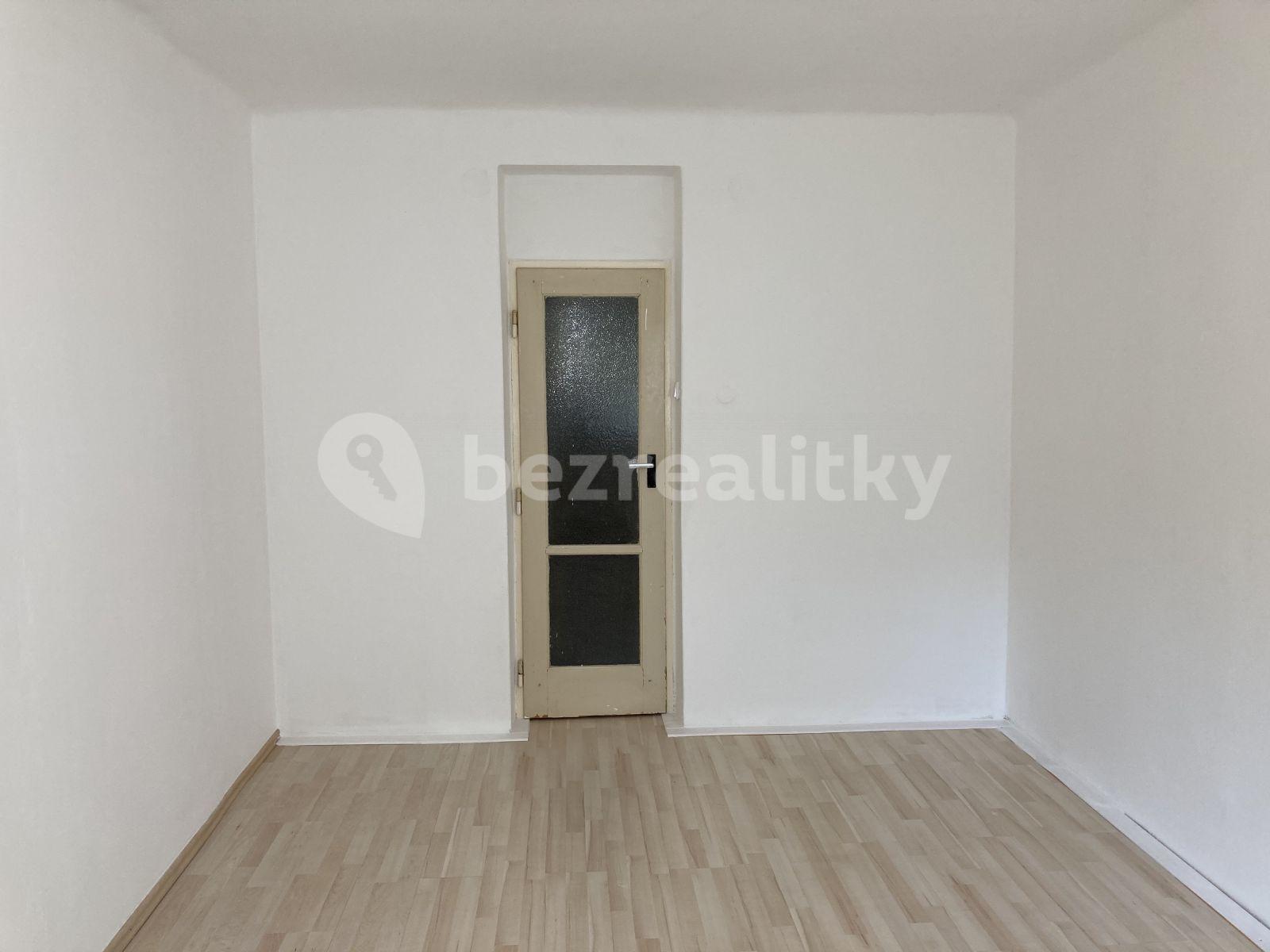 2 bedroom flat to rent, 53 m², Karpatská, Prague, Prague