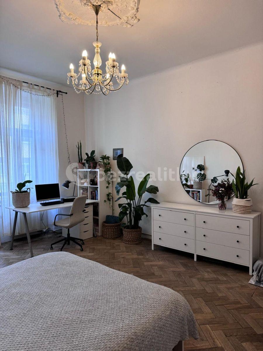 1 bedroom with open-plan kitchen flat to rent, 55 m², Urxova, Prague, Prague