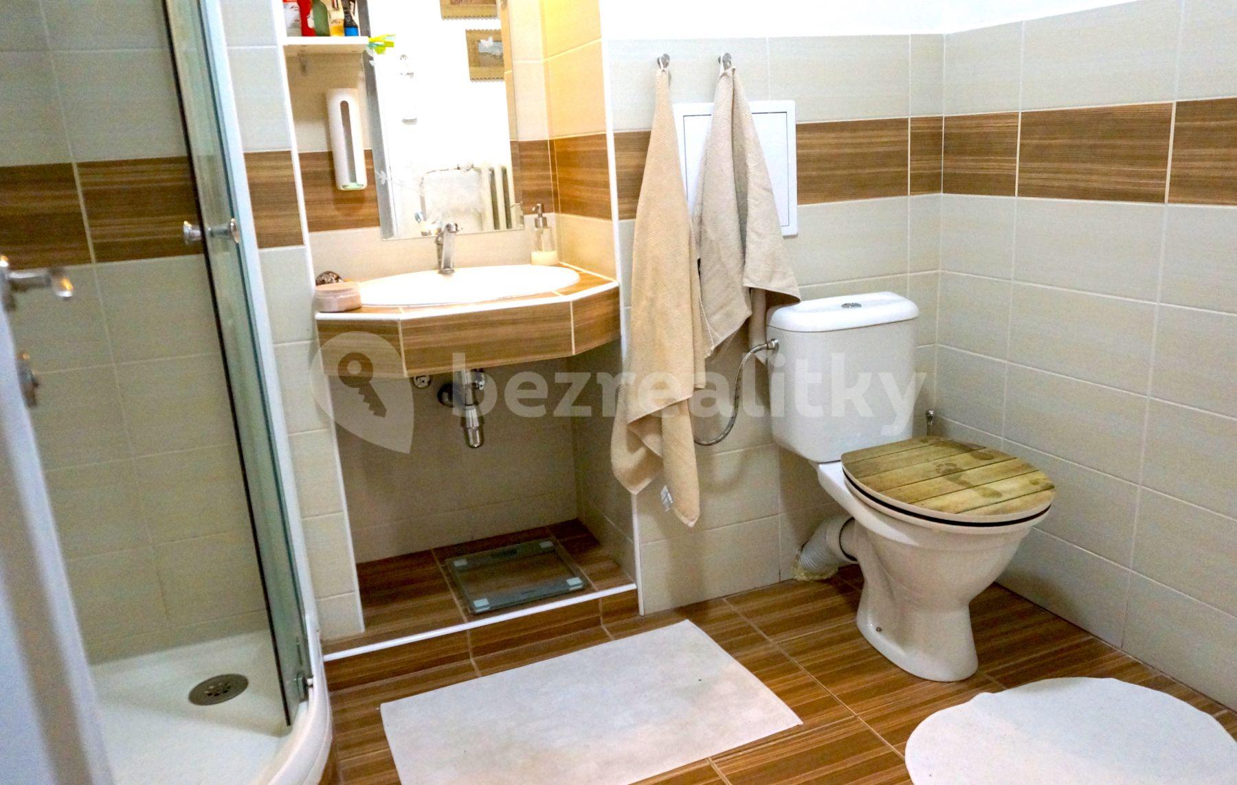 2 bedroom flat to rent, 57 m², Kněžskodvorská, České Budějovice, Jihočeský Region