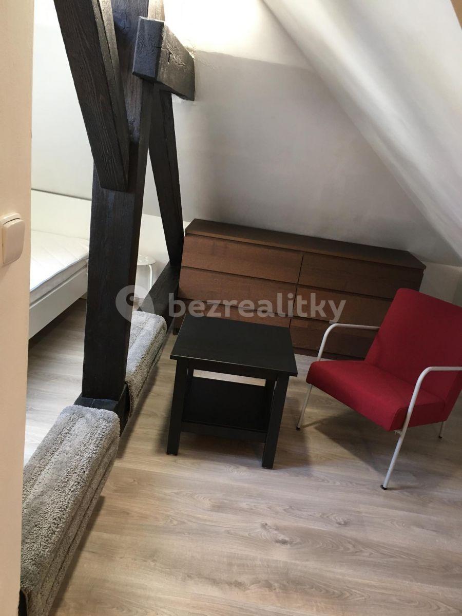 Studio flat to rent, 30 m², Nad Vodovodem, Prague, Prague