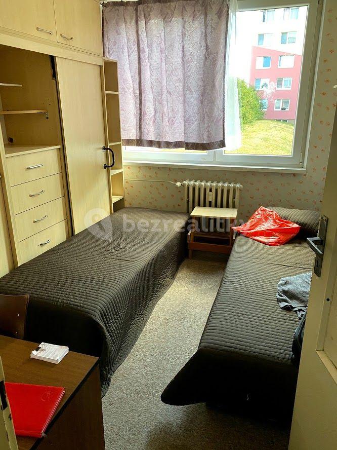 2 bedroom with open-plan kitchen flat to rent, 54 m², Bryksova, Prague, Prague