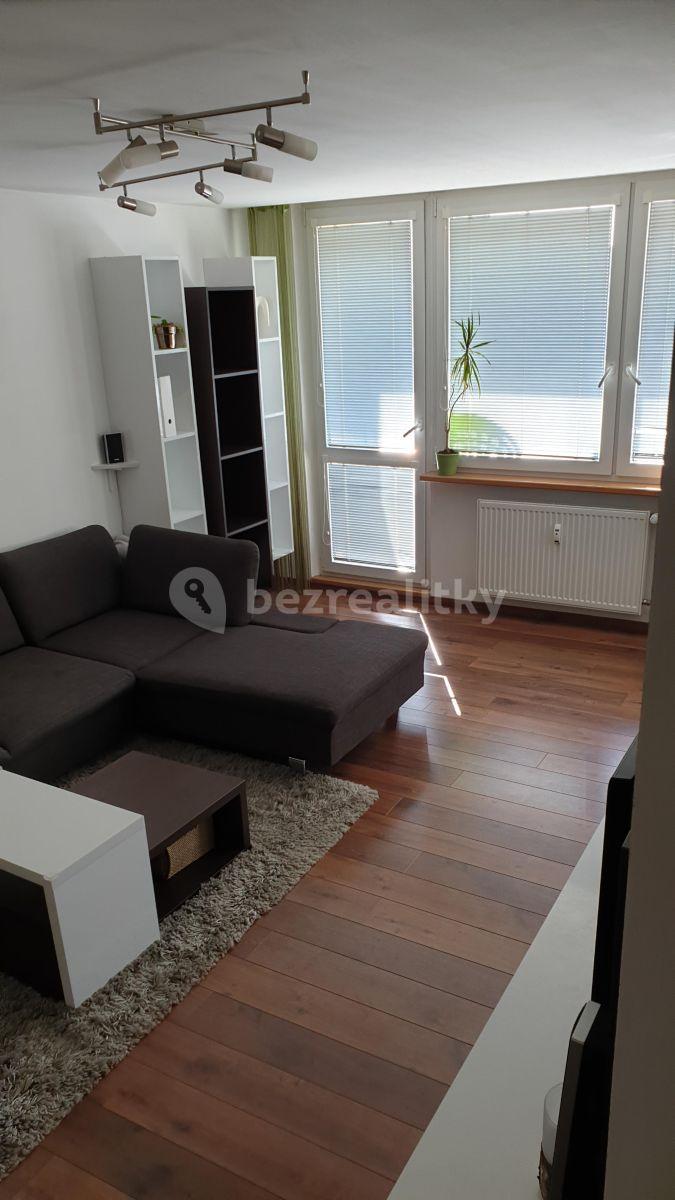 2 bedroom with open-plan kitchen flat to rent, 78 m², Petržílkova, Prague, Prague