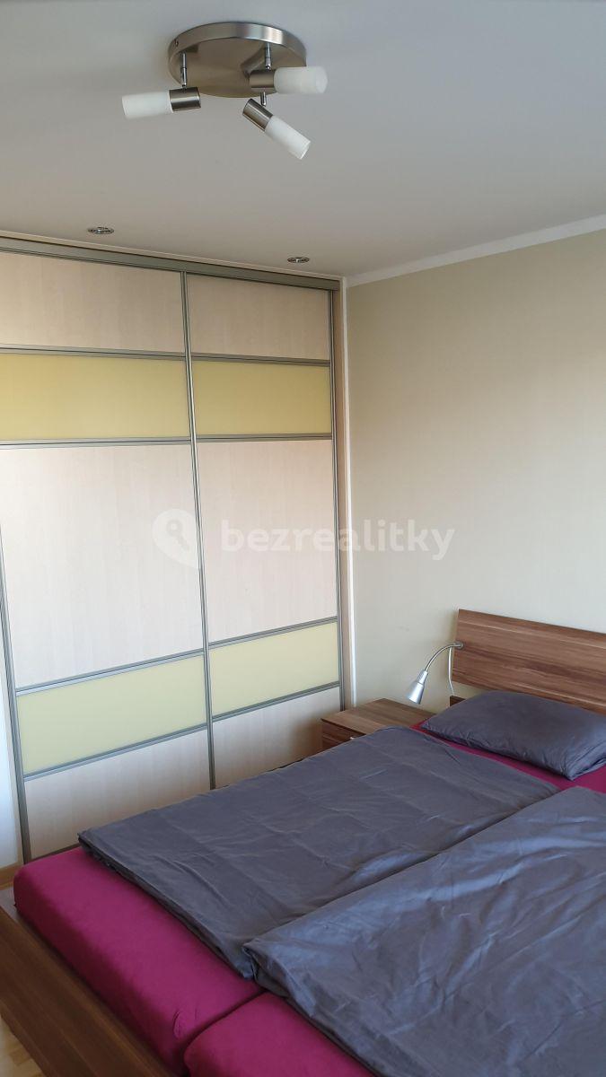 2 bedroom with open-plan kitchen flat to rent, 78 m², Petržílkova, Prague, Prague