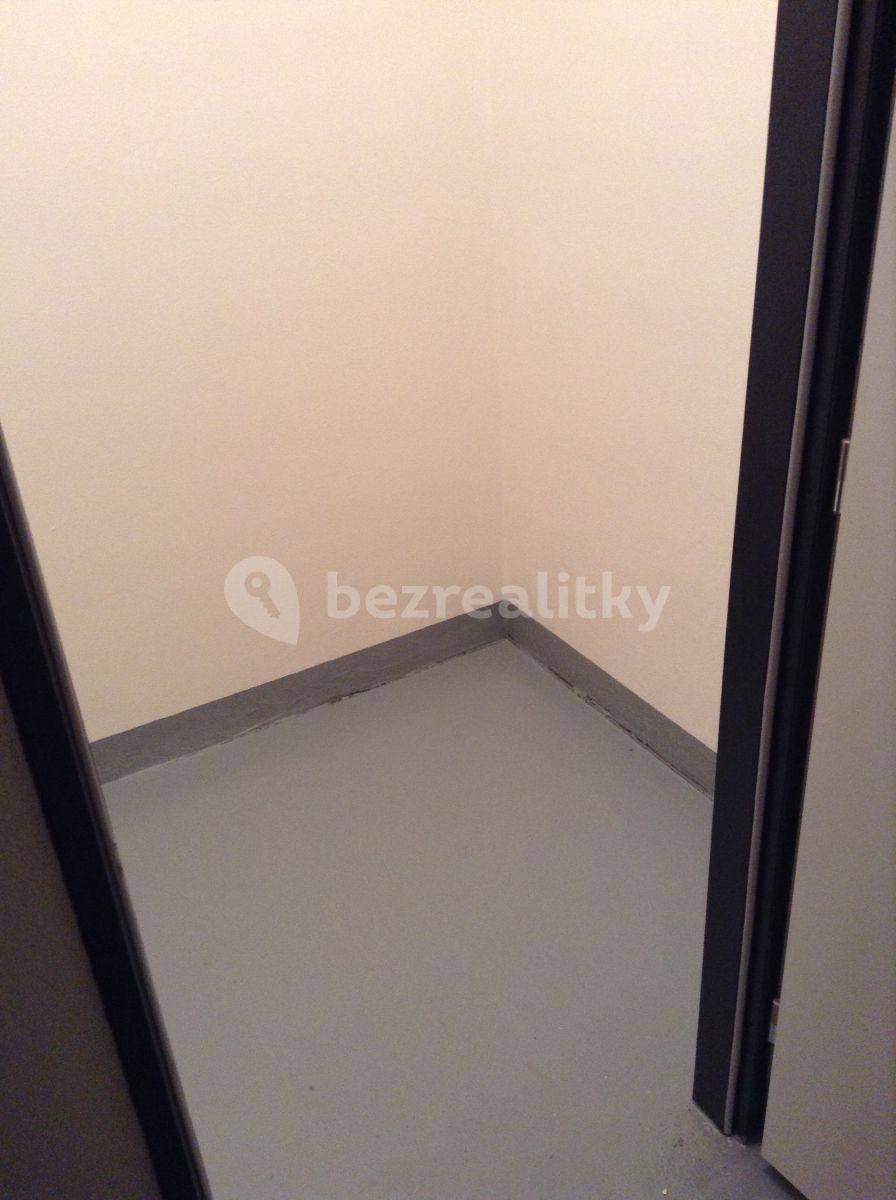 Studio flat to rent, 30 m², Brno, Jihomoravský Region